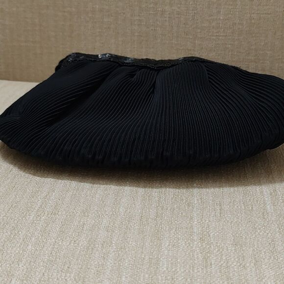 LaRegale Black Beaded Mini Pleat Evening Crossbody Shoulder Bag - Picture 4 of 11